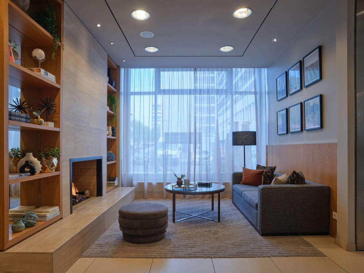 Adina Apartment Hotel Berlin Checkpoint Charlie Ngoại thất bức ảnh