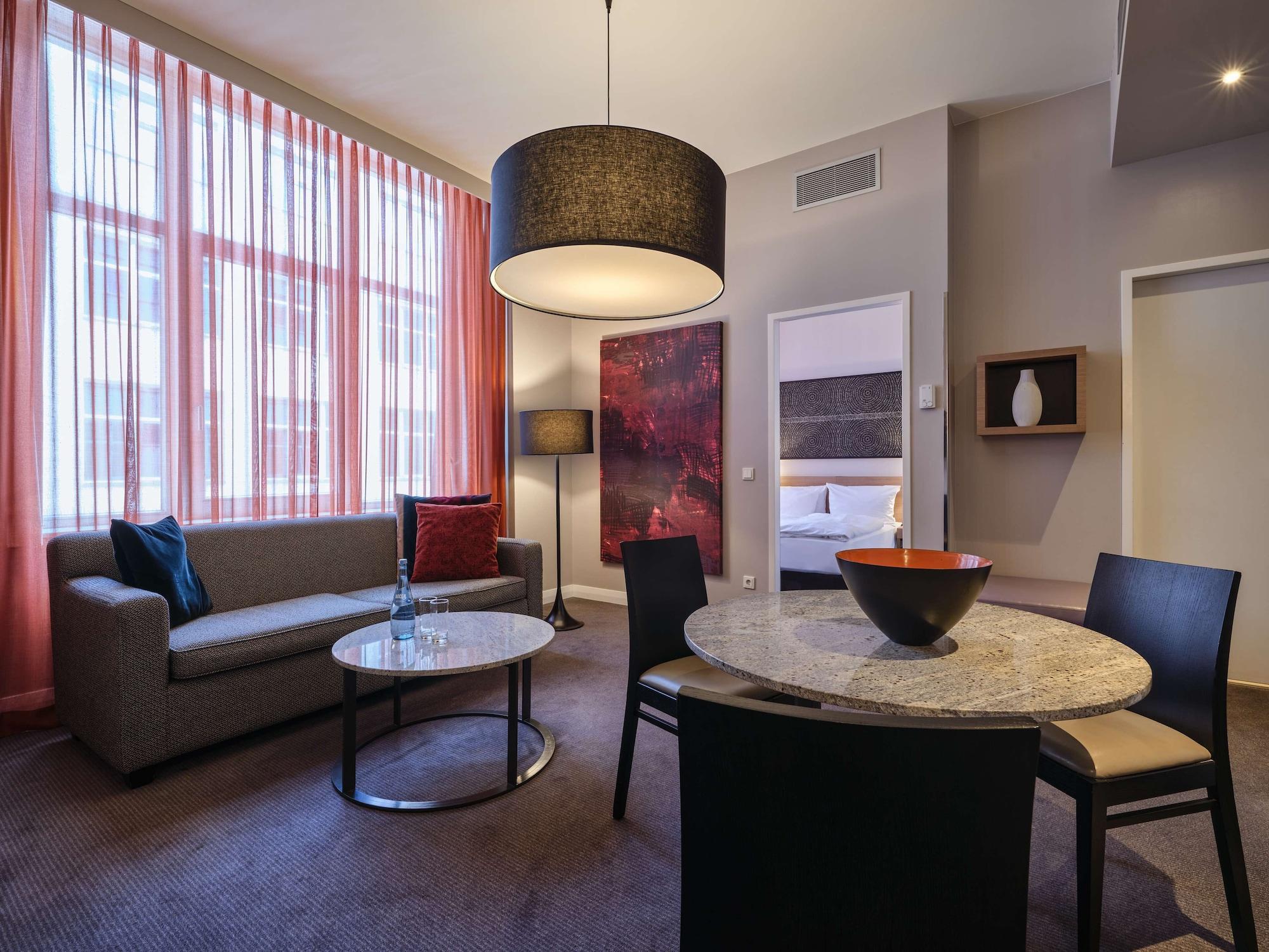 Adina Apartment Hotel Berlin Checkpoint Charlie Ngoại thất bức ảnh