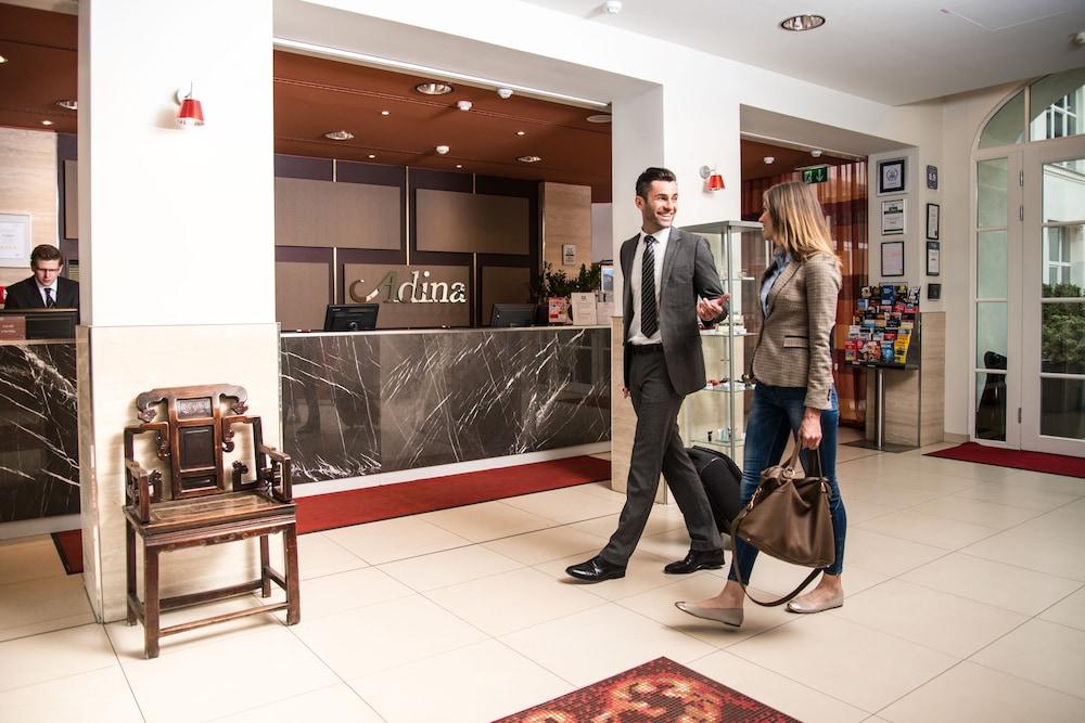 Adina Apartment Hotel Berlin Checkpoint Charlie Ngoại thất bức ảnh