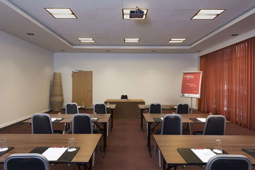 Adina Apartment Hotel Berlin Checkpoint Charlie Ngoại thất bức ảnh